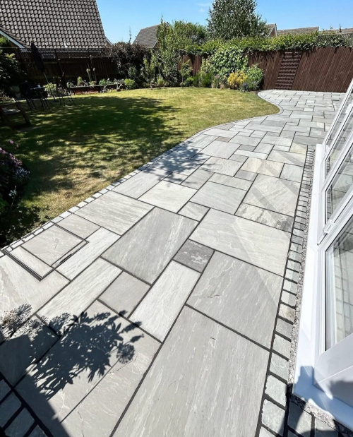 Kandla Grey Indian sandstone path